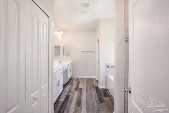 10802 Lucie Ct, Pensacola, FL 32526