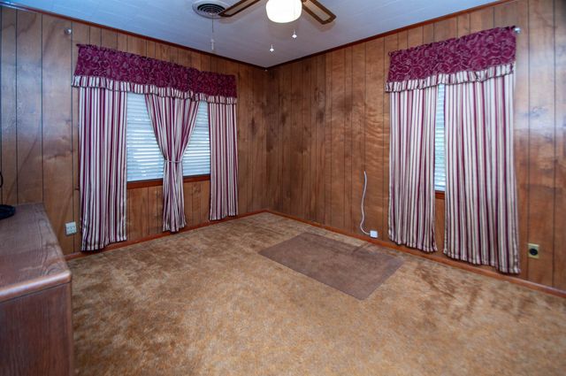 401 Carol Rd, Bayou Vista, LA 70380