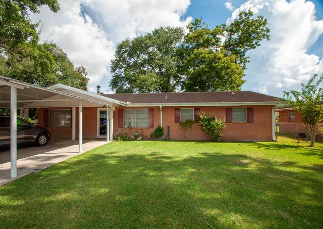 401 Carol Rd, Bayou Vista, LA 70380