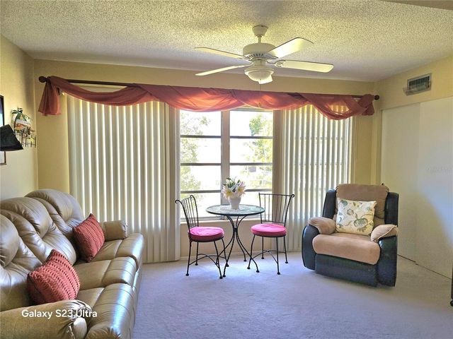 2440 WORLD PARKWAY BOULEVARD 46, Clearwater, FL 33763