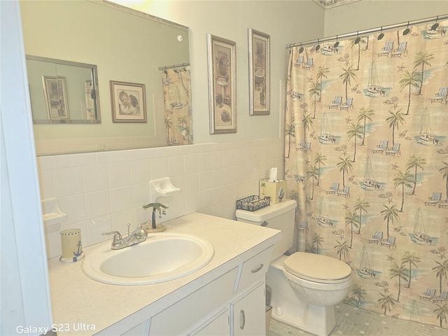 2440 WORLD PARKWAY BOULEVARD 46, Clearwater, FL 33763
