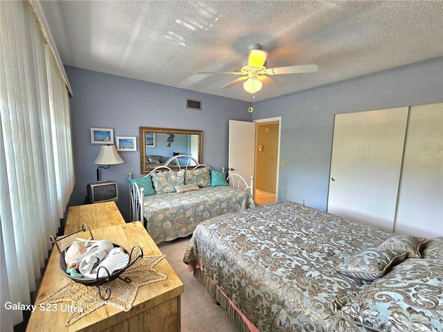 2440 WORLD PARKWAY BOULEVARD 46, Clearwater, FL 33763