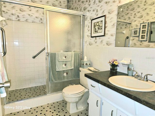 2440 WORLD PARKWAY BOULEVARD 46, Clearwater, FL 33763