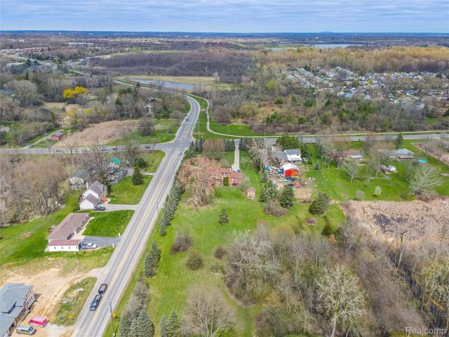 6115 WHITTAKER Road, Ypsilanti Charter Township, MI 48197