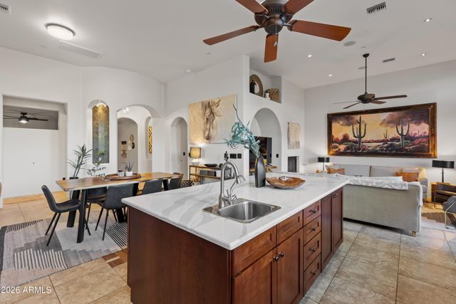 7199 E RIDGEVIEW Place 101, Carefree, AZ 85377