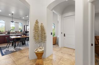 7199 E RIDGEVIEW Place 101, Carefree, AZ 85377