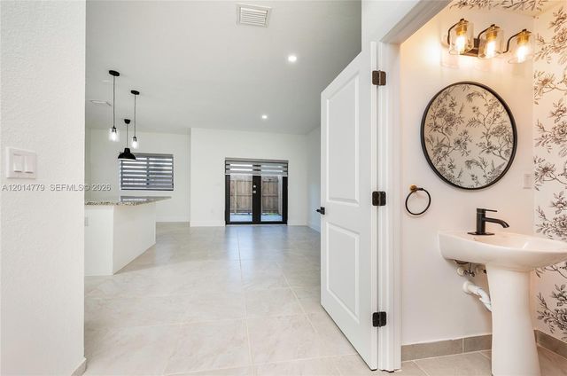 13353 SW 250th Ter, Homestead, FL 33032