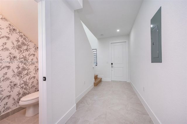 13353 SW 250th Ter, Homestead, FL 33032