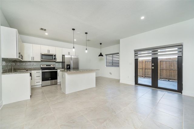13353 SW 250th Ter, Homestead, FL 33032