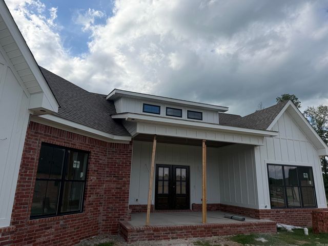 173 Hayden Dr, Beebe, AR 72012