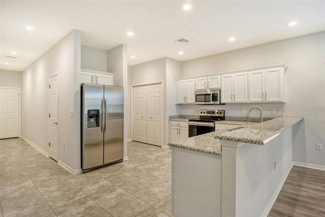 1262 GRANTHAM DRIVE, Sarasota, FL 34234