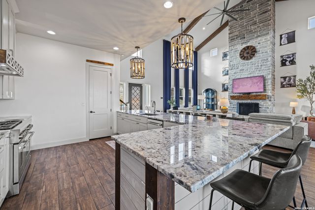 97 Coleman Springs, Boerne, TX 78006