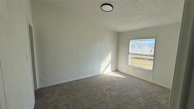 288 Salt Grass Circle, Poolville, TX 76487