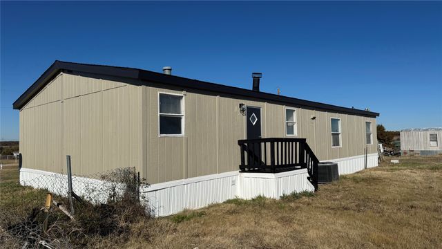 288 Salt Grass Circle, Poolville, TX 76487