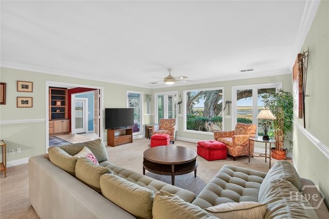 8 Harbor View Court, Savannah, GA 31411