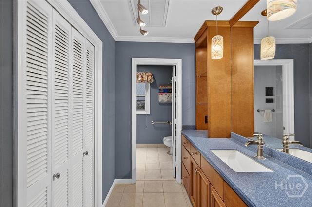 8 Harbor View Court, Savannah, GA 31411