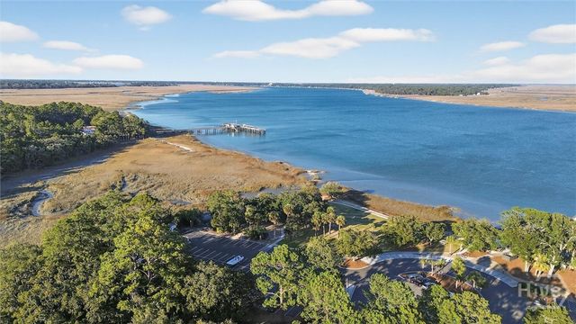 8 Harbor View Court, Savannah, GA 31411