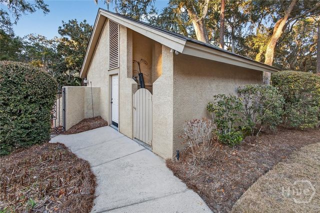 8 Harbor View Court, Savannah, GA 31411