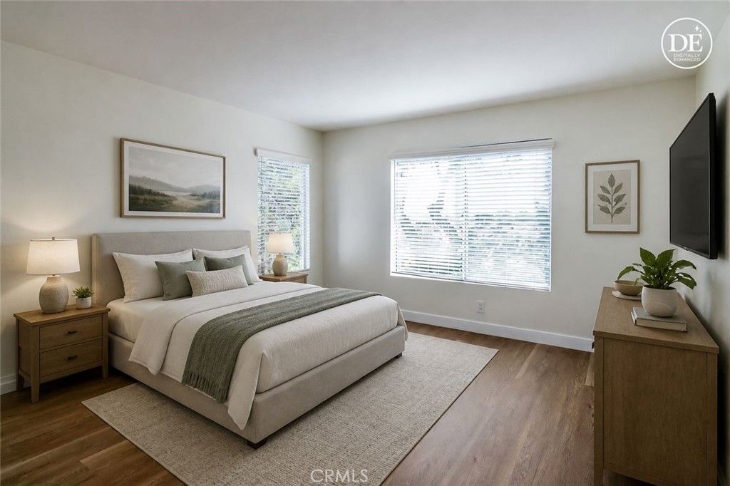 Image 22 of property listing at 11601 Tampa 178, Porter Ranch, CA 91326