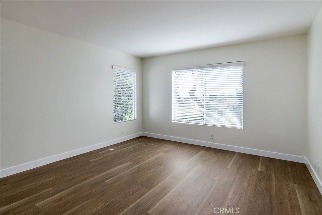 Image 23 of property listing at 11601 Tampa 178, Porter Ranch, CA 91326