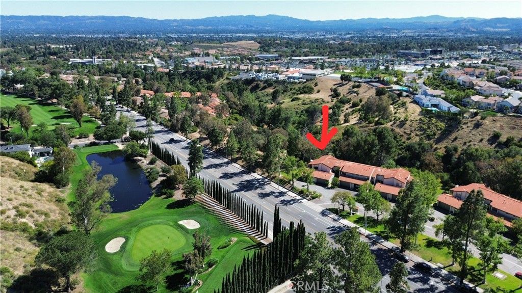 Image 33 of property listing at 11601 Tampa 178, Porter Ranch, CA 91326