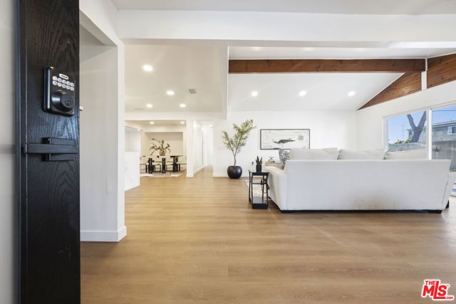 19203 Galway Avenue, Carson, CA 90746