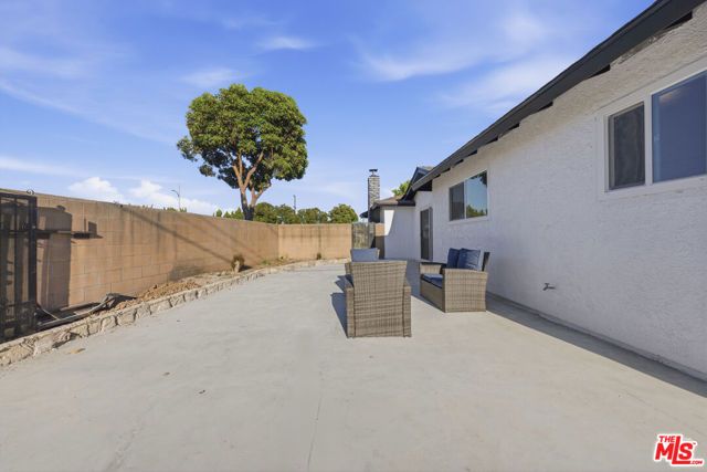 19203 Galway Avenue, Carson, CA 90746