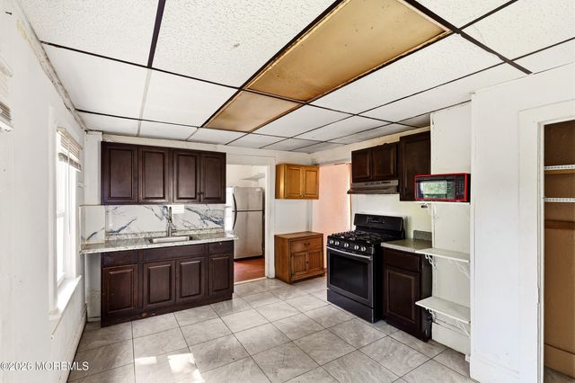 60 Conover Street, Freehold, NJ 07728