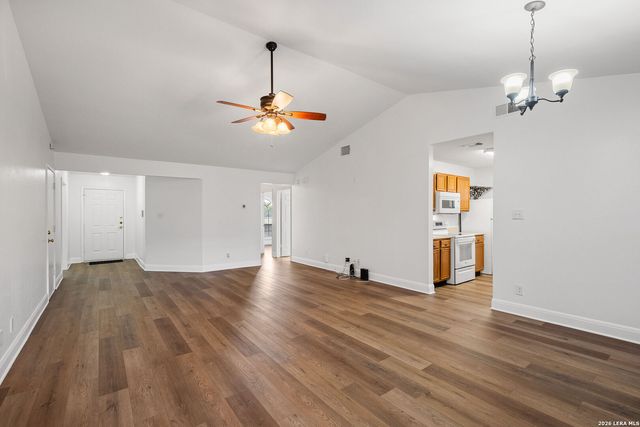 514 Freiling, San Antonio, TX 78213