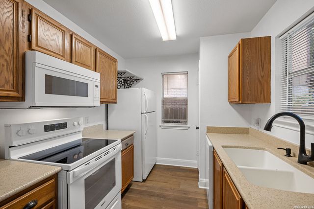 514 Freiling, San Antonio, TX 78213