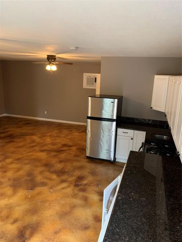 1413 Lawrence Street, Houston, TX 77008