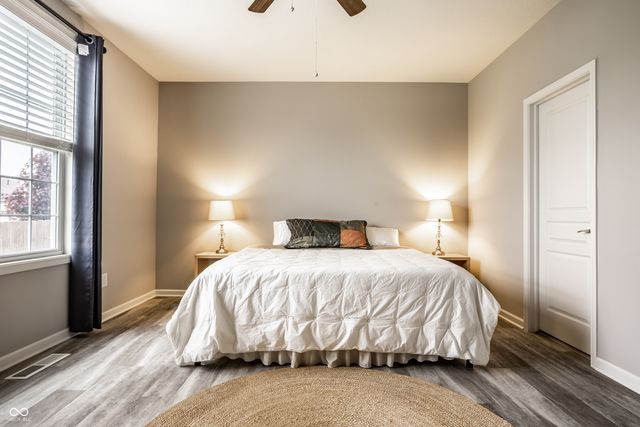 6138 Crabapple Drive, Whitestown, IN 46075