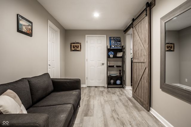 6138 Crabapple Drive, Whitestown, IN 46075