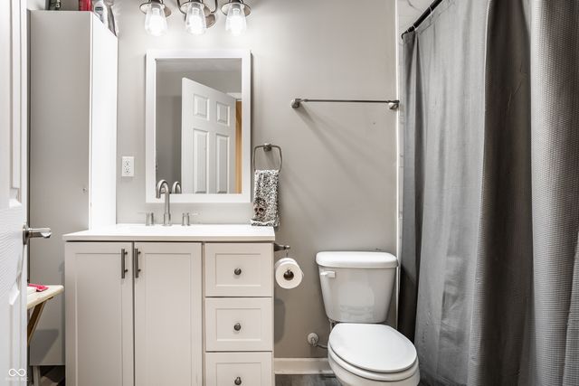 6138 Crabapple Drive, Whitestown, IN 46075