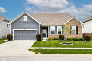 6138 Crabapple Drive, Whitestown, IN 46075