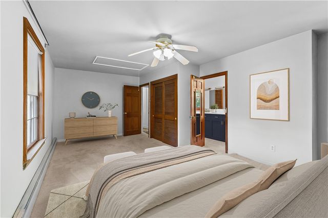 40 Aaron Avenue, Bristol, RI 02809