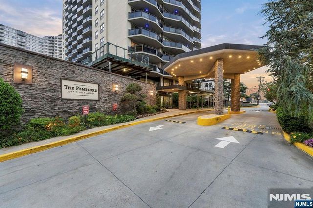 2077 Center Avenue 11H, Fort Lee, NJ 07024