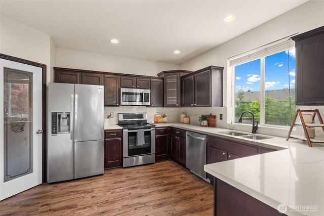 16213 87th Avenue E, Puyallup, WA 98375
