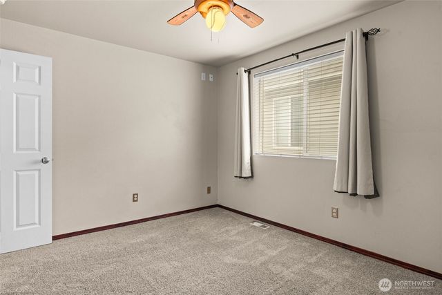 16213 87th Avenue E, Puyallup, WA 98375