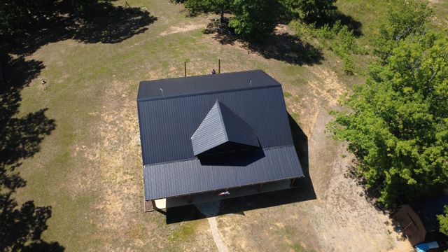 9120 Redbud Ln, Nunnelly, TN 37137