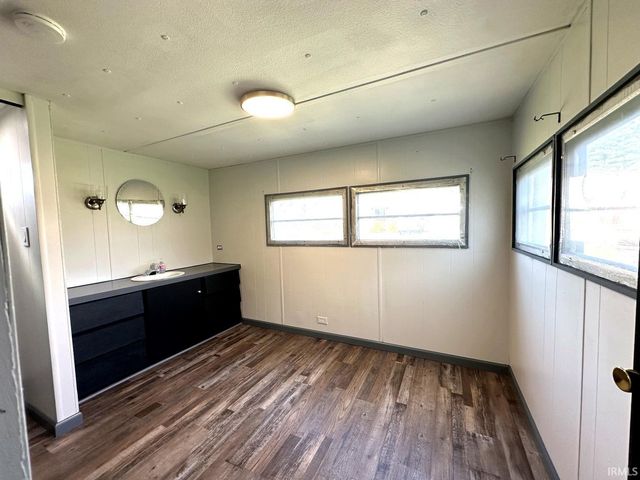 3707 Tunnelton Road, Bedford, IN 47421