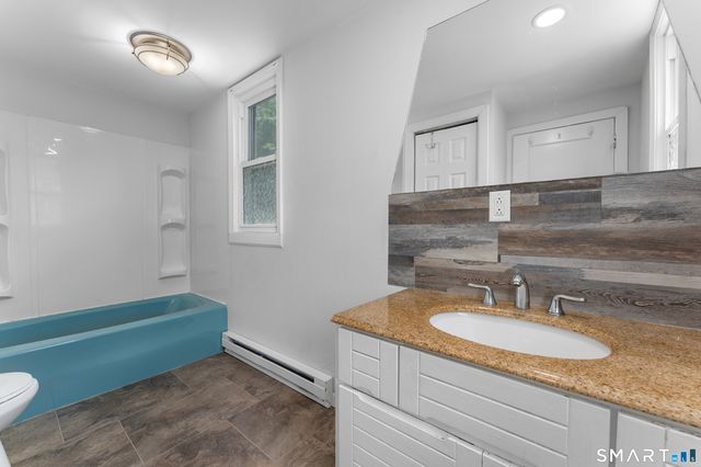 42 Pine Street, Torrington, CT 06790