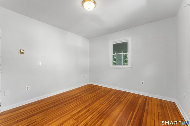 42 Pine Street, Torrington, CT 06790