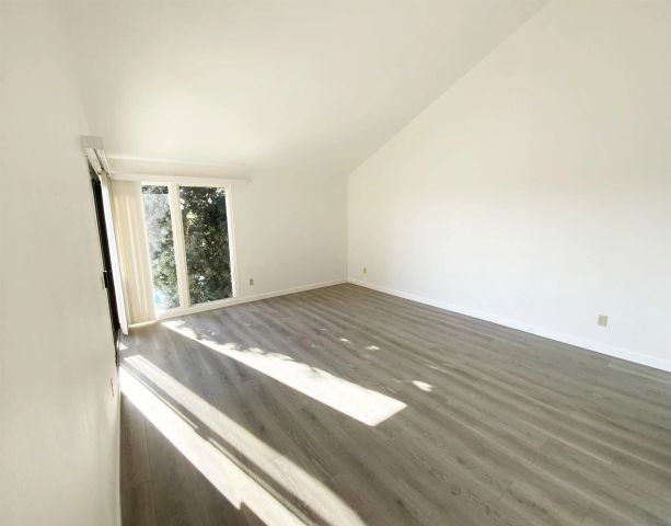 80 Kingston, Coronado, CA 92118