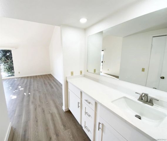 80 Kingston, Coronado, CA 92118