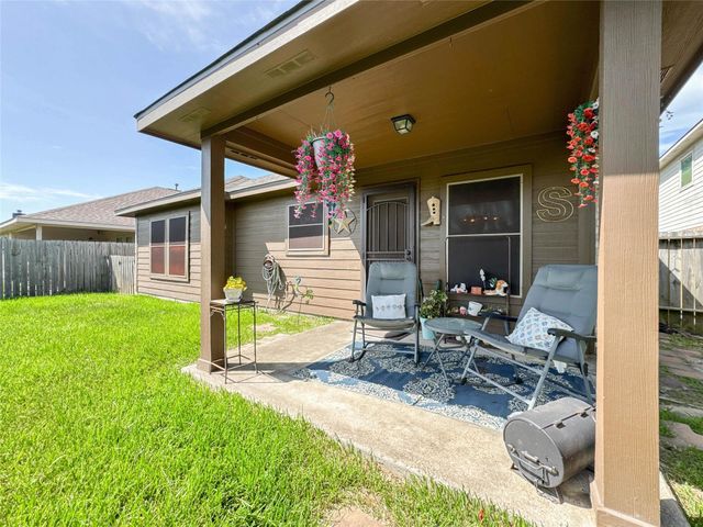 7031 Musclewood Road, Baytown, TX 77521