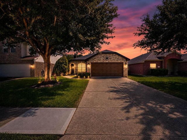 7031 Musclewood Road, Baytown, TX 77521