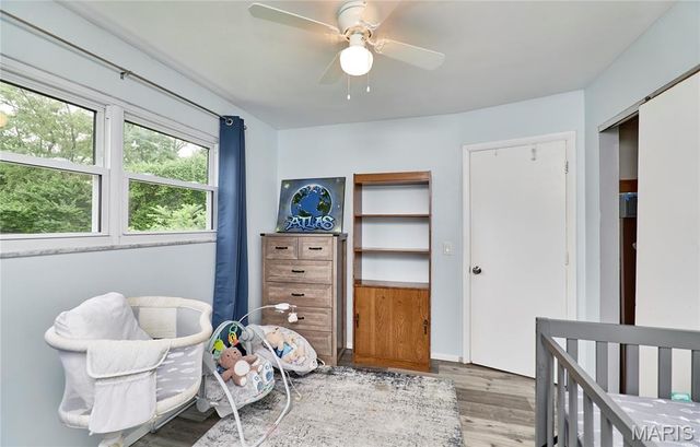 1800 Apple Blossom Court, Florissant, MO 63031