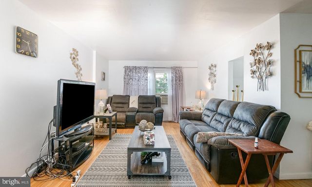 2550 GRANT ST, Reading, PA 19606