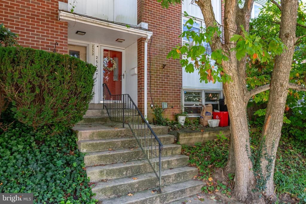 2550 GRANT ST, Reading, PA 19606